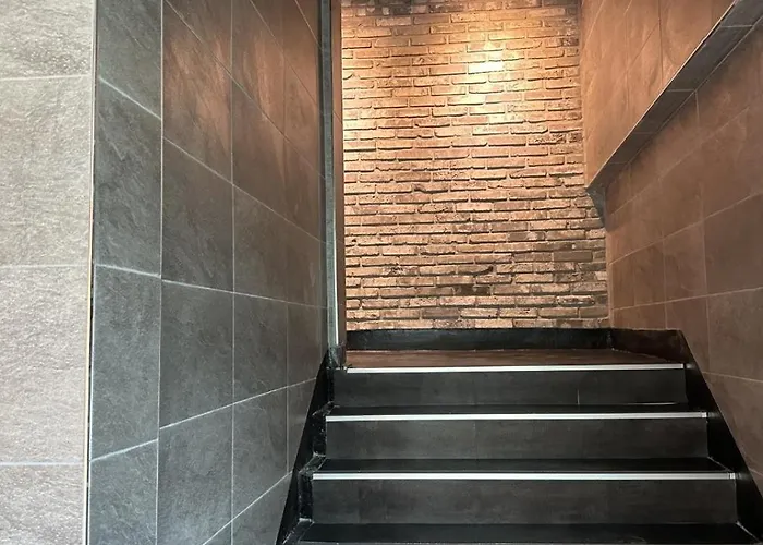 D Dongdaemun Hostal